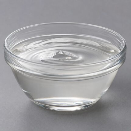 Octyl Methoxycinnamate (OMC) oil-soluble UVB filter used in sunscreen and cosmetic formulations